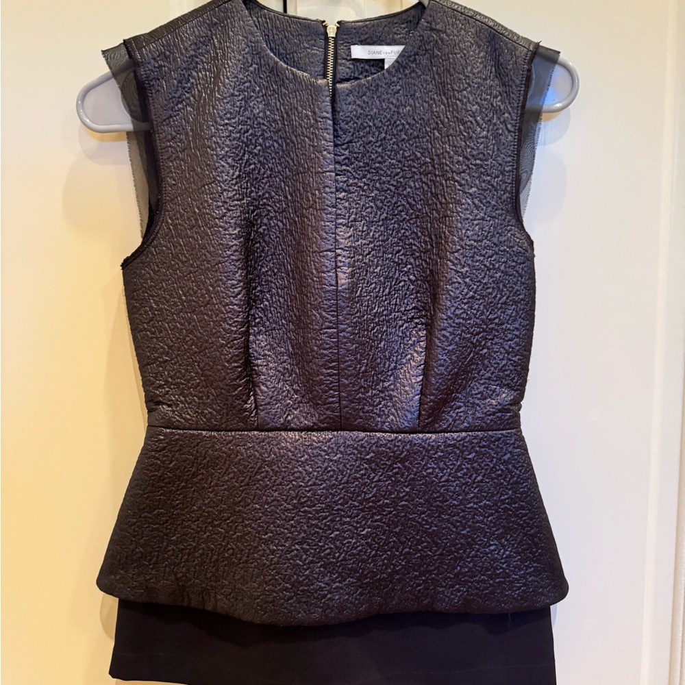 Diane Von Furstenberg Black Textured Sleeveless Top